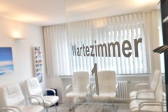 Wartezimmer1a
